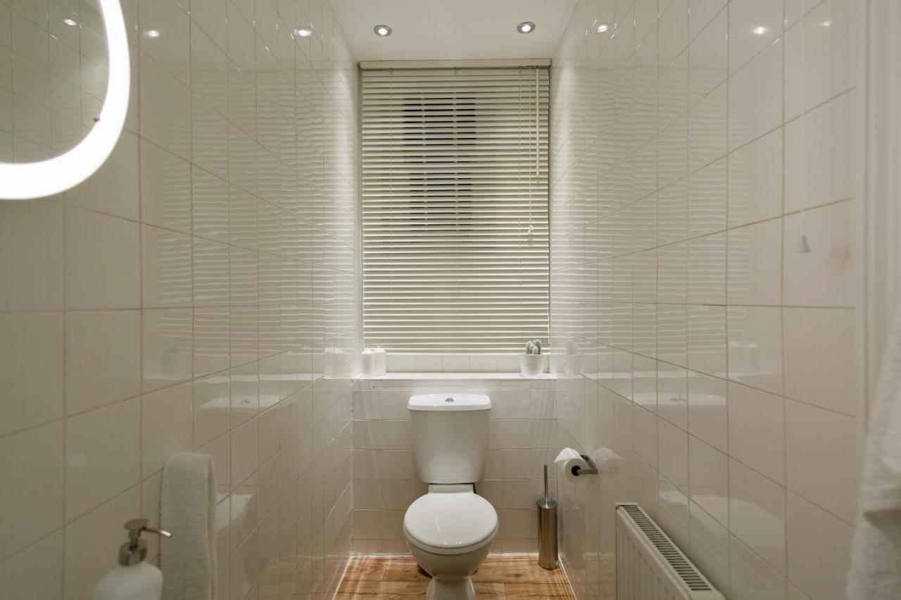 St. Lukes View, Shoreditch, By The Design Traveller London Bagian luar foto