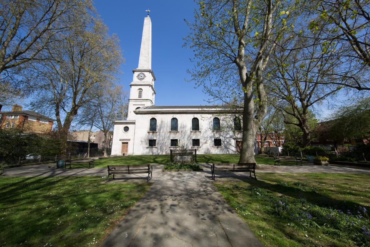St. Lukes View, Shoreditch, By The Design Traveller London Bagian luar foto