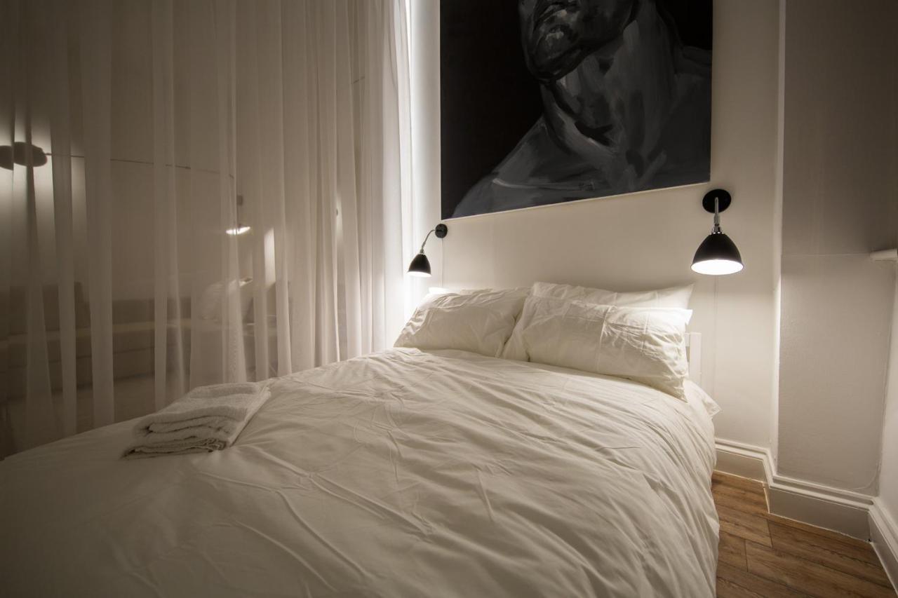 St. Lukes View, Shoreditch, By The Design Traveller London Bagian luar foto