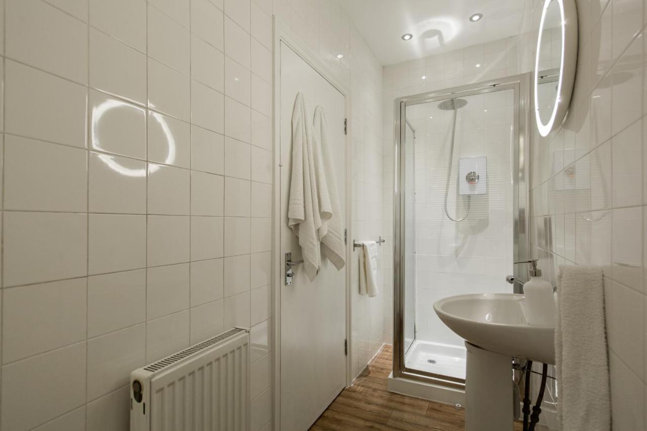 St. Lukes View, Shoreditch, By The Design Traveller London Bagian luar foto
